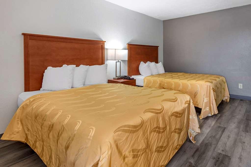 Quality Inn Fayetteville Near Fort Bragg Szoba fotó