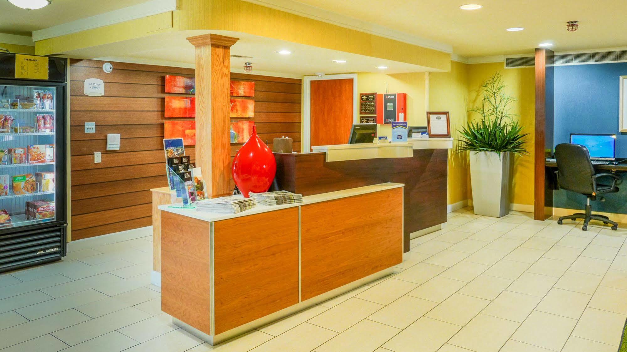 Quality Inn Fayetteville Near Fort Bragg Kültér fotó